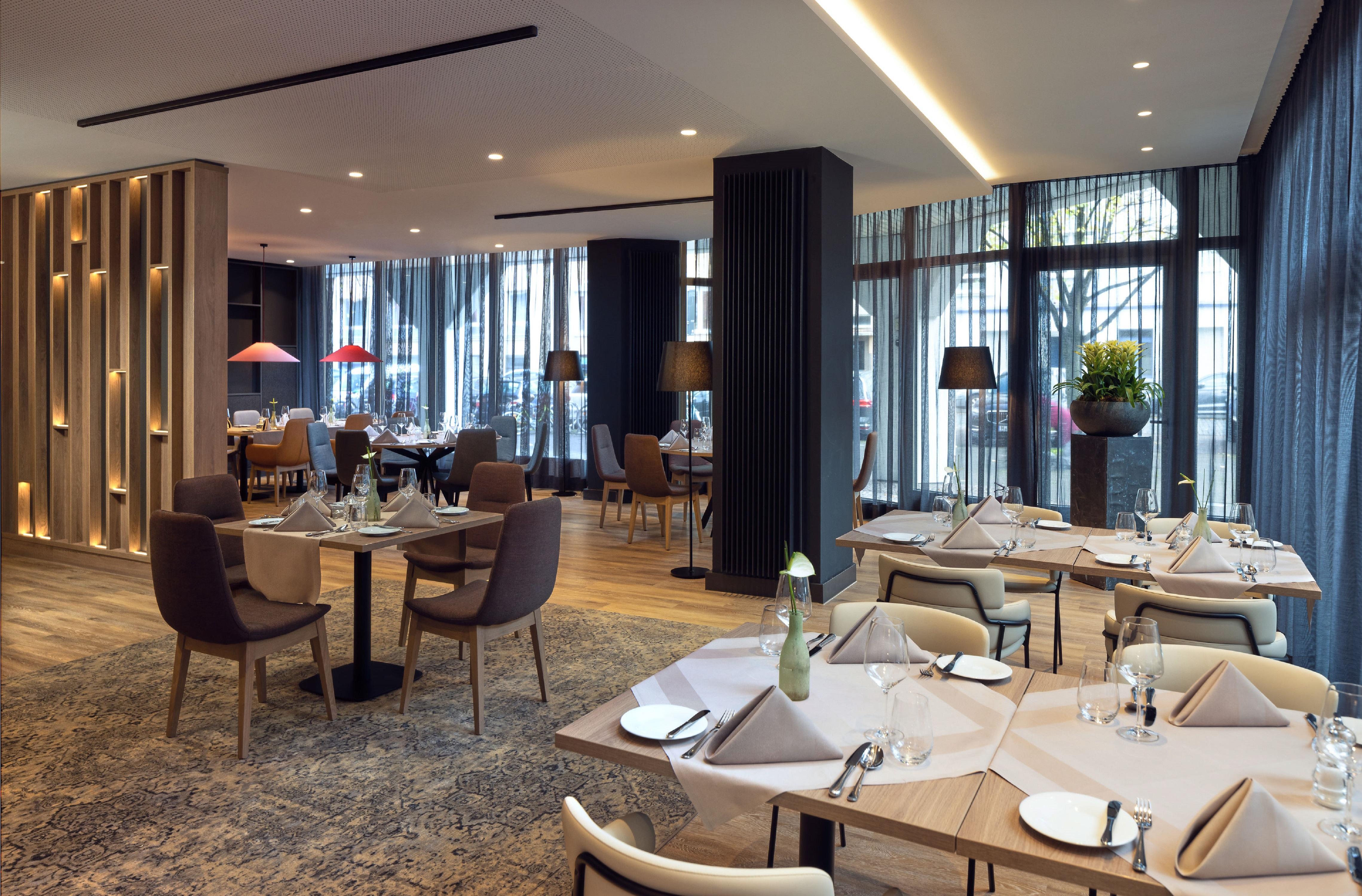Doubletree By Hilton Hannover Schweizerhof Exterior foto